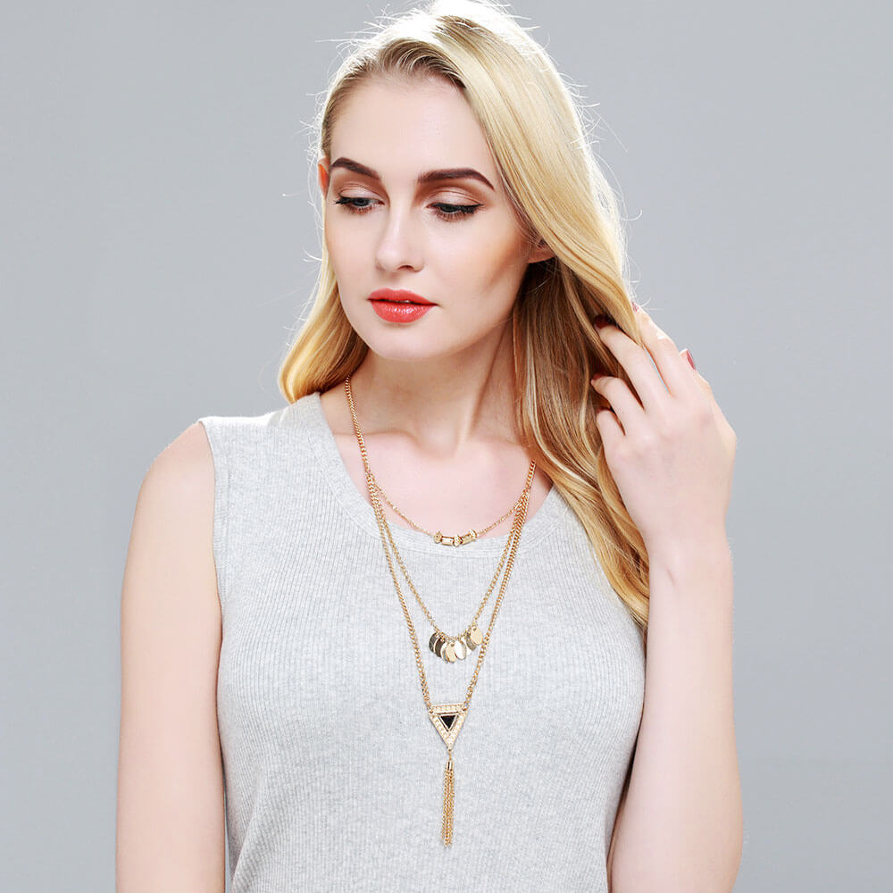 A Closer Look Into The Art Of Jewelry Making